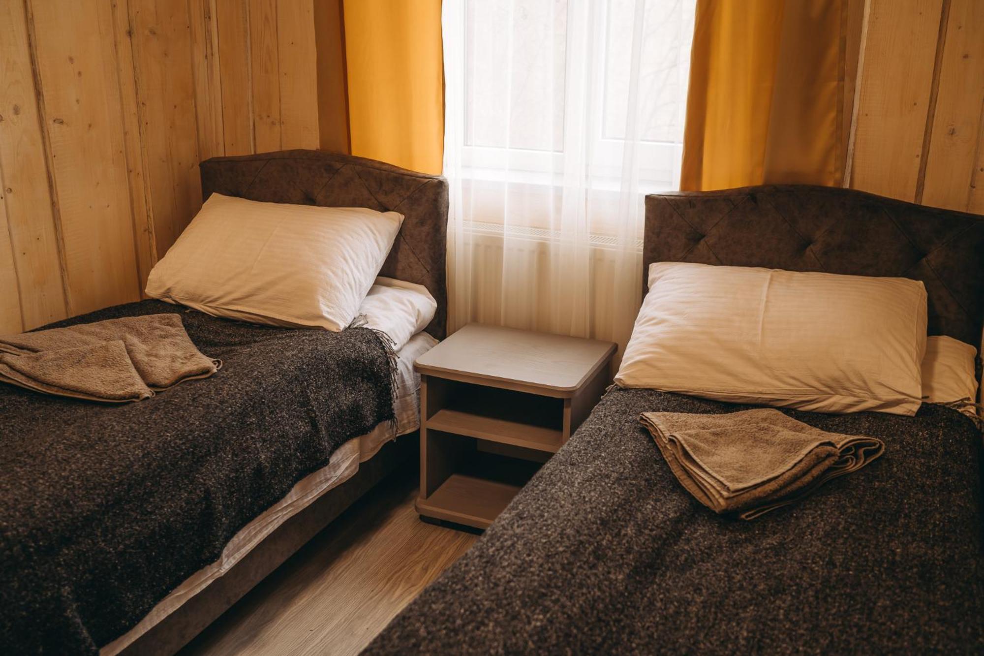 Sv Hotel&Camp Лазещина Екстер'єр фото