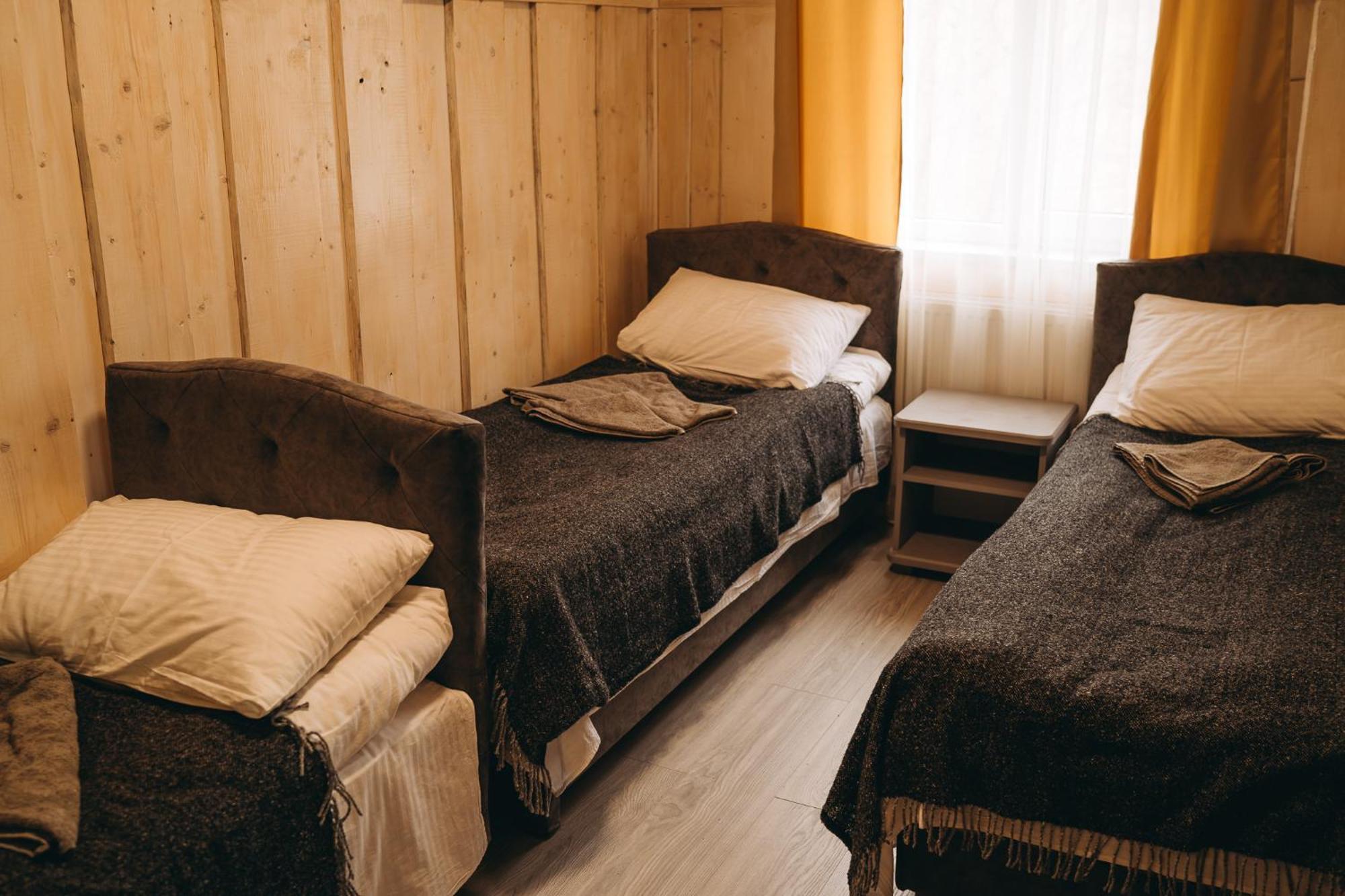Sv Hotel&Camp Лазещина Екстер'єр фото